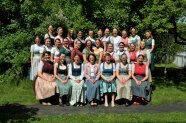 Personengruppe im Grünen